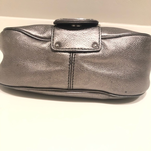 Michael Michael Kors Morgen halfmoon metallic pewter color hobo shoulder Bag,Y2K - Picture 12 of 16